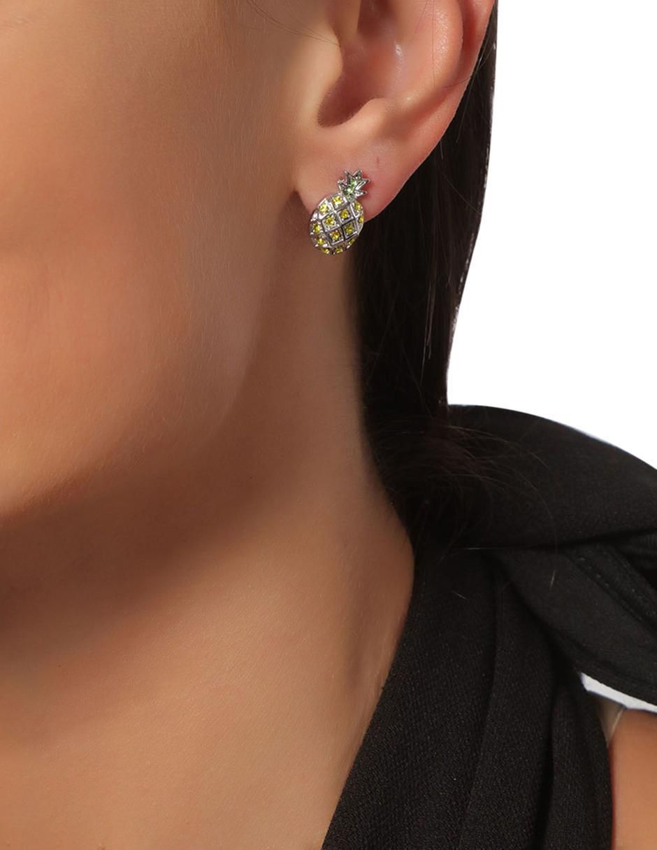 Aretes de piña con acabado baño de oro blanco 18 K cristal 3