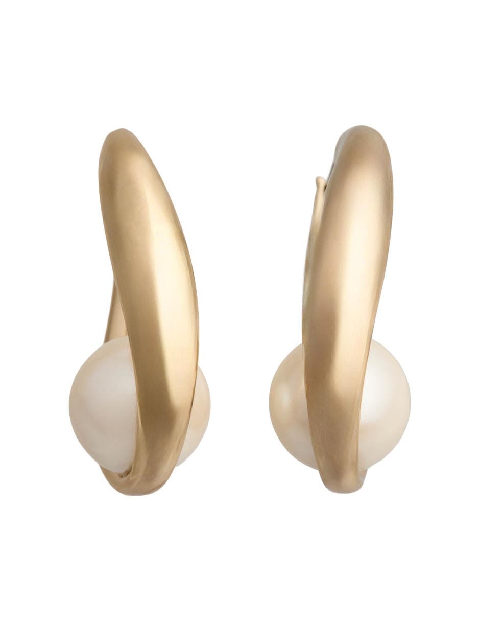 Aretes cortos Kate Spade con acabado brillante 3
