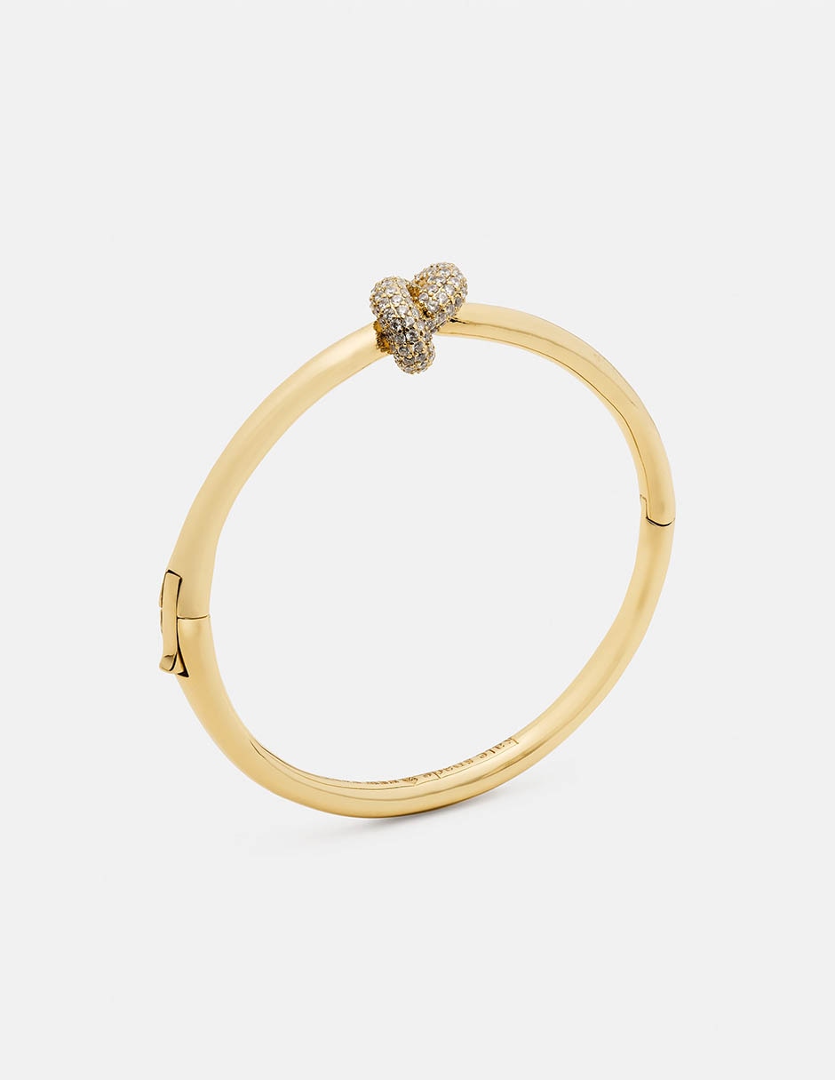 Pulsera con acabado brillante