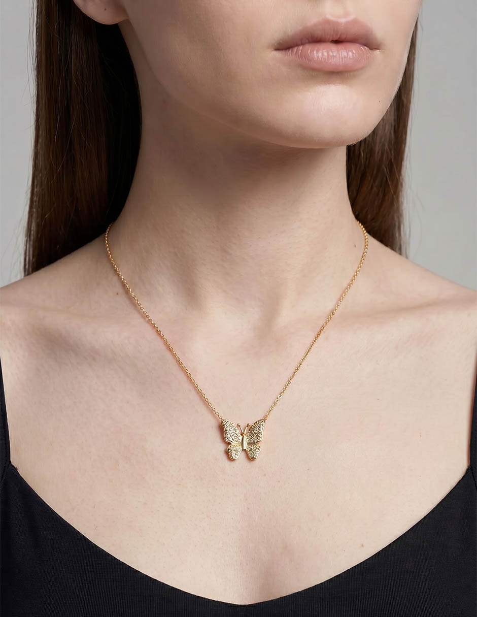 Collar con dije de mariposa papilio 18 k