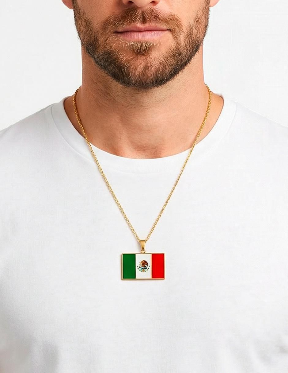 Collar con dije rectangular México Querido 3