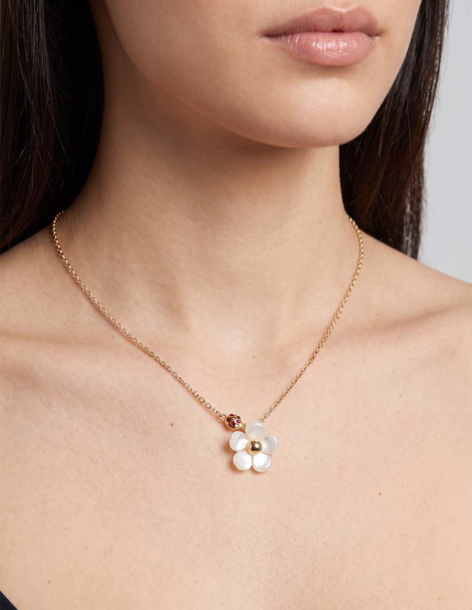 Collar de flor