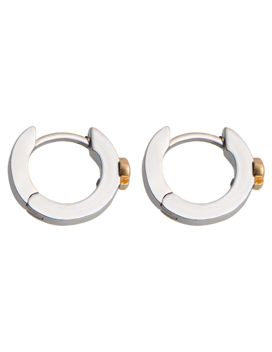 Aretes cortos con acabado brillante 3