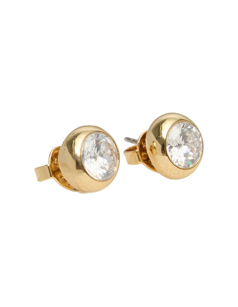 Aretes cortos con acabado brillante 2