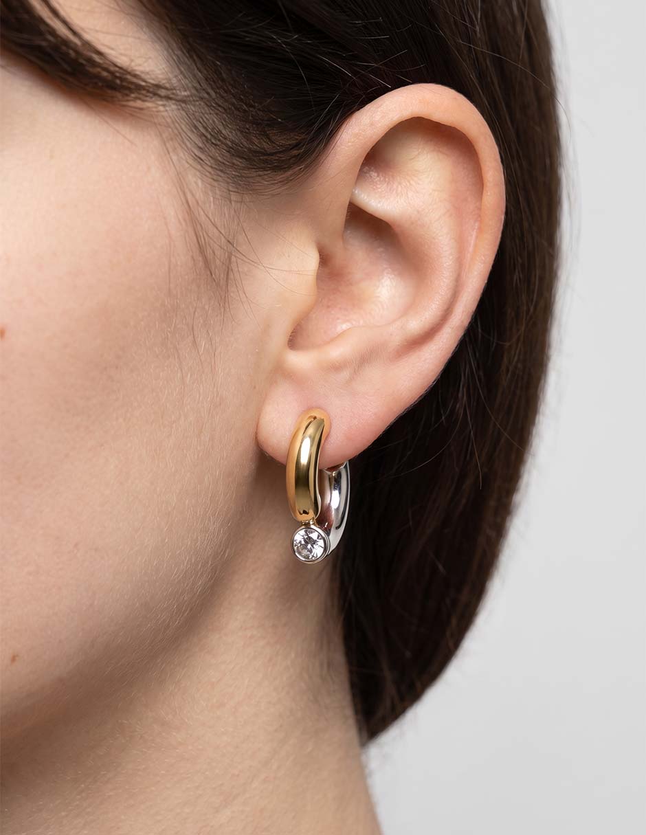 Aretes con acabado brillante