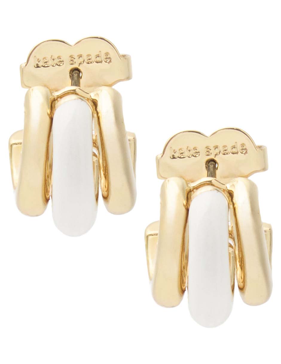 Aretes cortos con acabado de oro 12 k 1