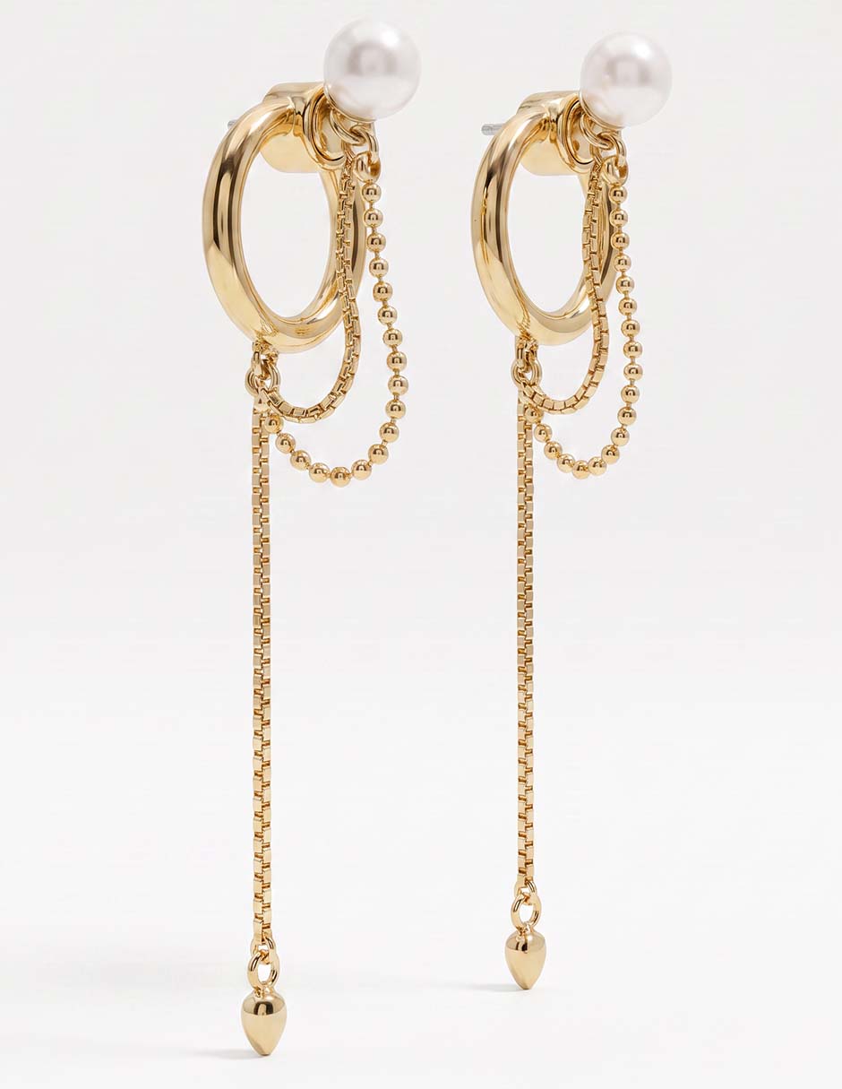Aretes largos con acabado brillante 1