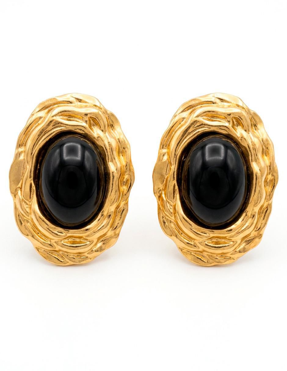 Aretes ovalados con acabado brillante resina Aretes ovalados con acabado brillante resina
