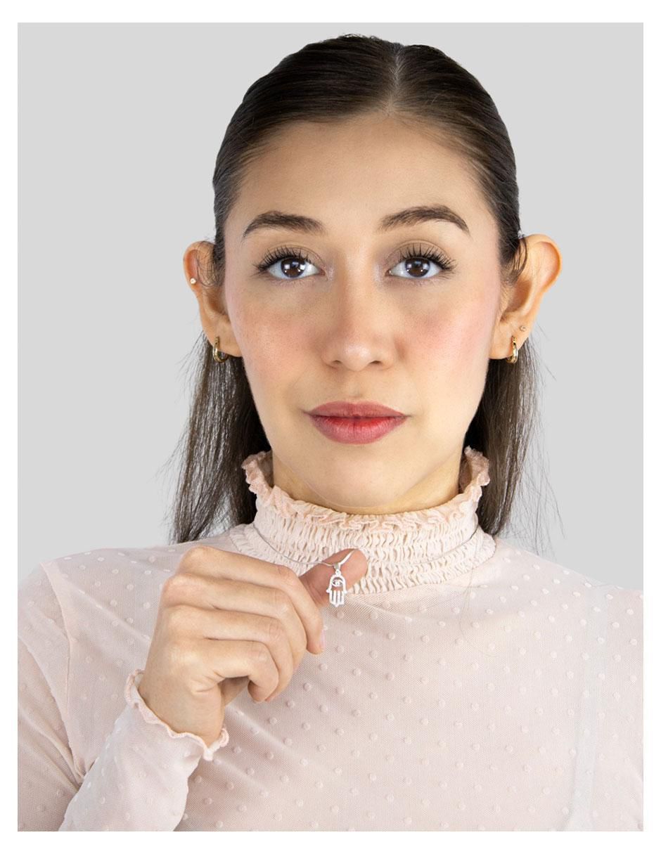 Collar con dije de mano de fátima Crixus Joyeria de plata P 925