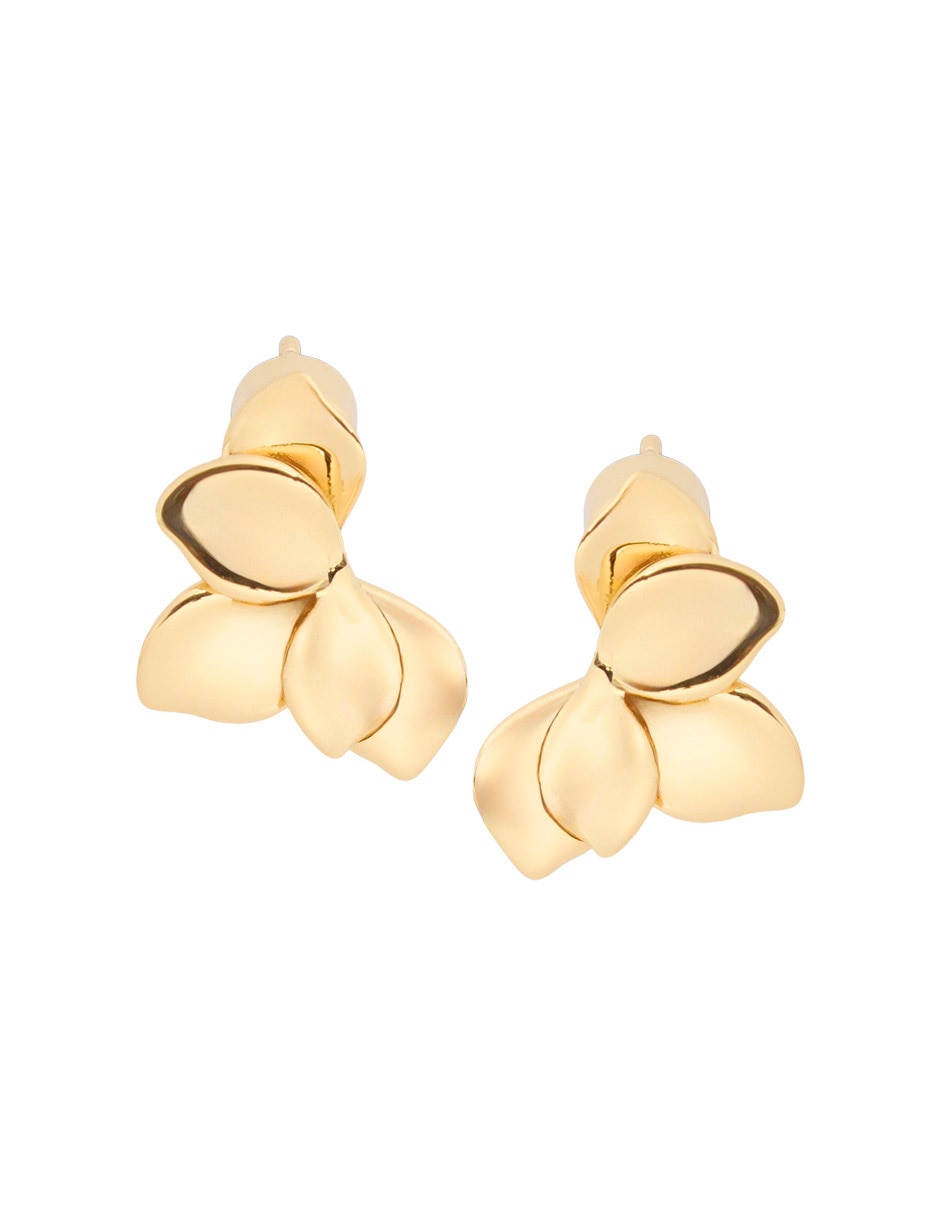 Aretes cortos de flor con acabado baño de oro 18 K