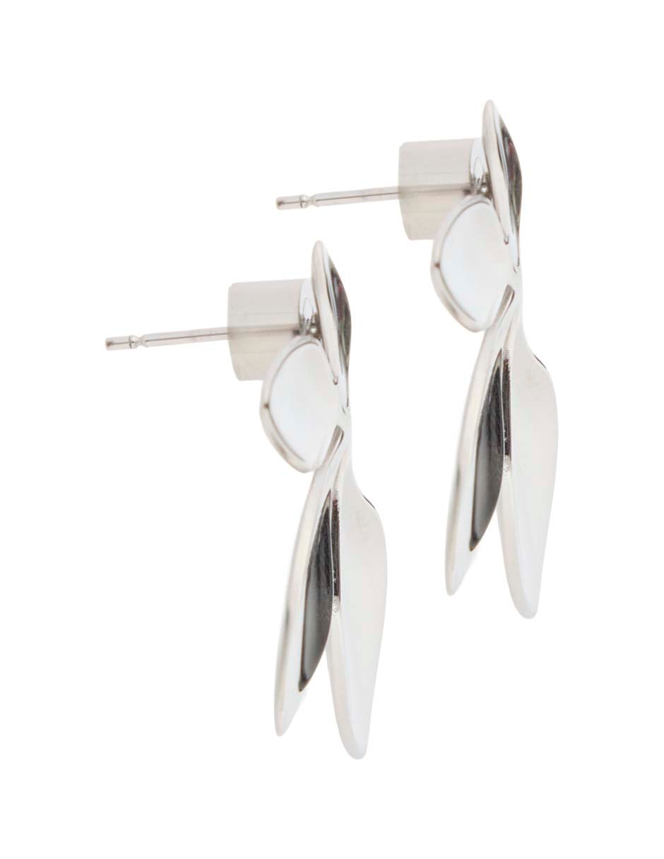 Aretes cortos con acabado brillante 4