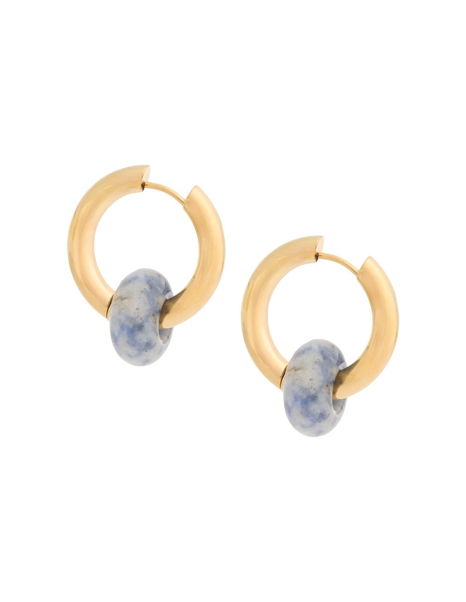 Aretes cortos de flor con acabado baño de oro 18 K 3