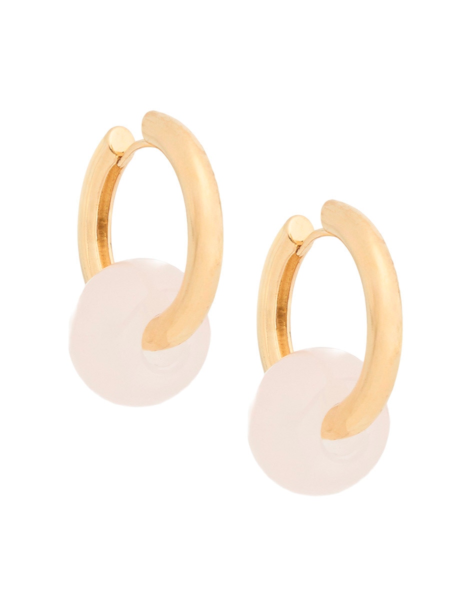Aretes cortos de flor con acabado baño de oro 18 K