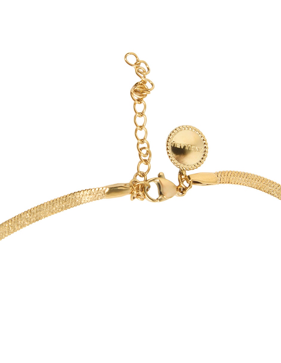 Aretes cortos de flor con acabado baño de oro 18 K 3