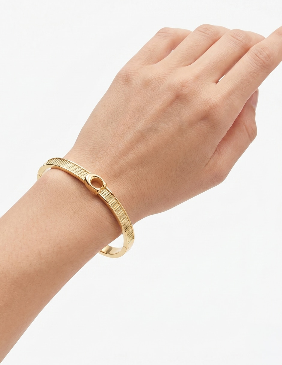 Pulsera con acabado brillante 2