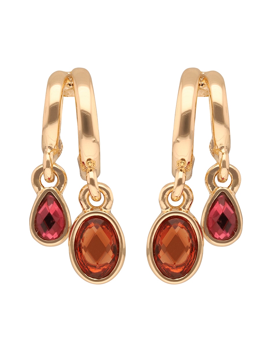 Aretes Avenue of Americas con acabado liso Aretes Avenue of Americas con acabado liso