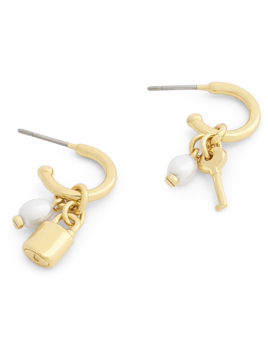 Aretes cortos NOVMKT1 con acabado brillante 4