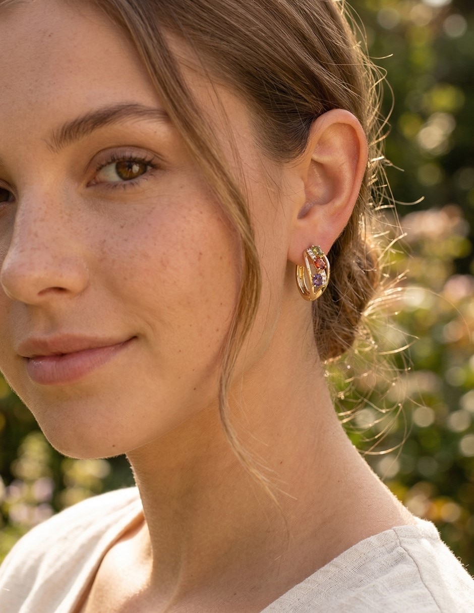 Aretes huggies cmtop de oro laminado 14 k con acabado chapa de oro zirconia cúbica 5