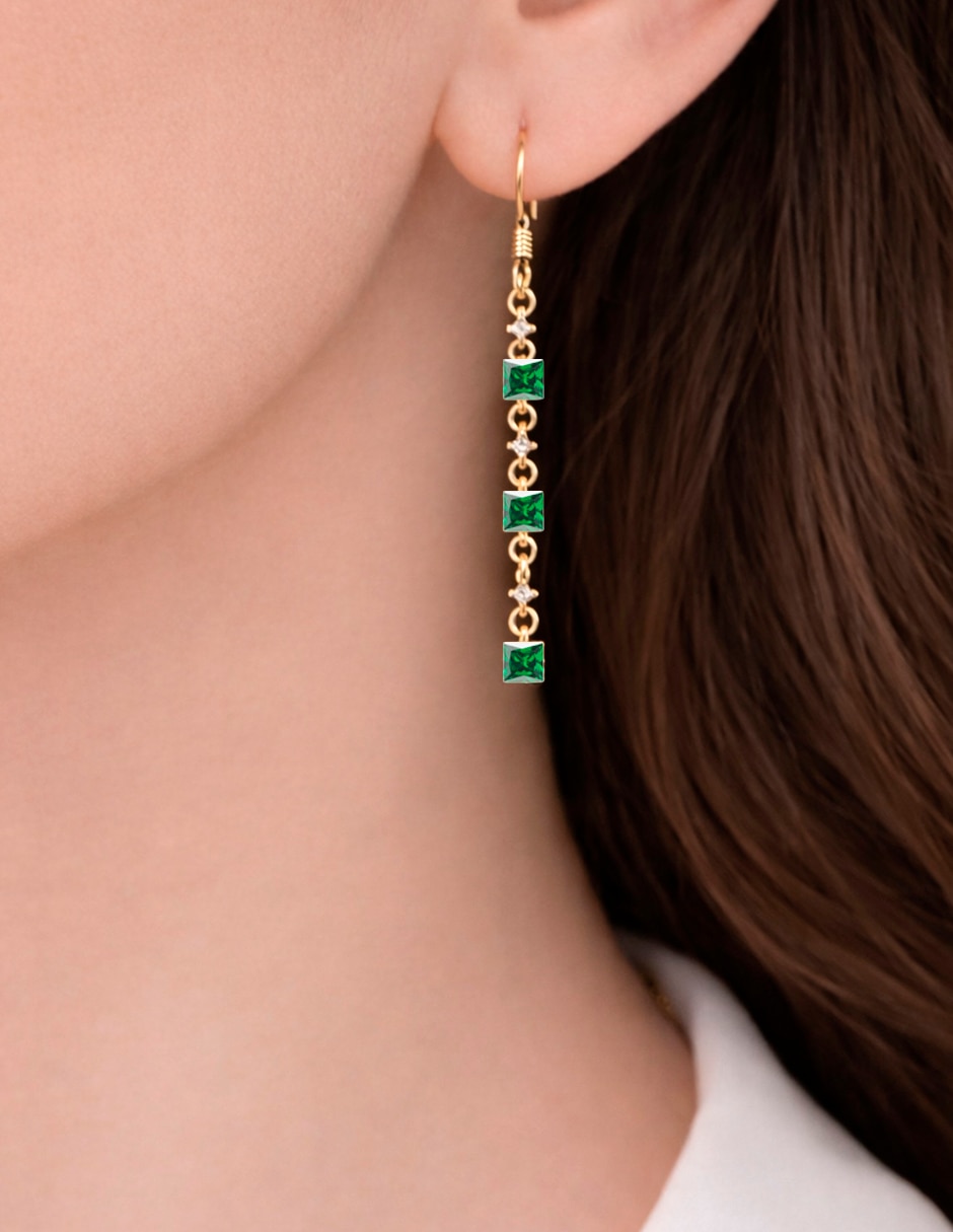 Aretes largos de cuadrada cuadritos brillantes de metal con acabado liso pavé zirconia 4