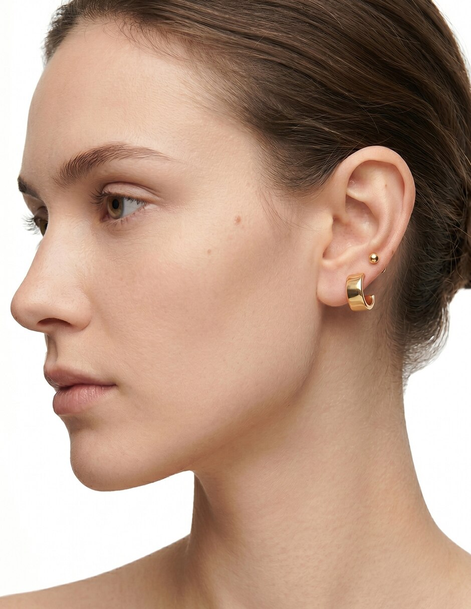 Set de aretes Gold Baubles con acabado pulido 3