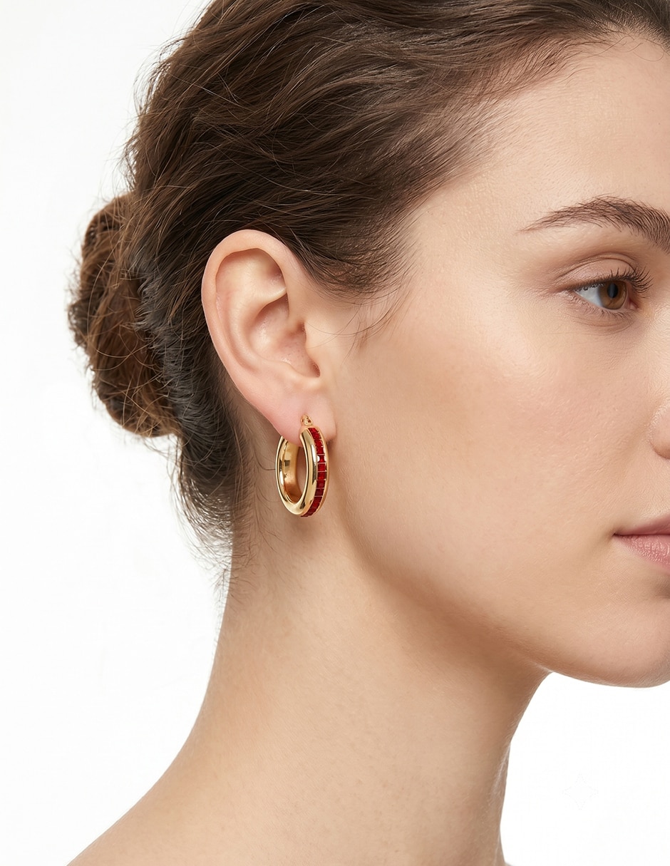 Aretes circulares Holiday Color Mult Feb 26 con acabado brillante cristal 3