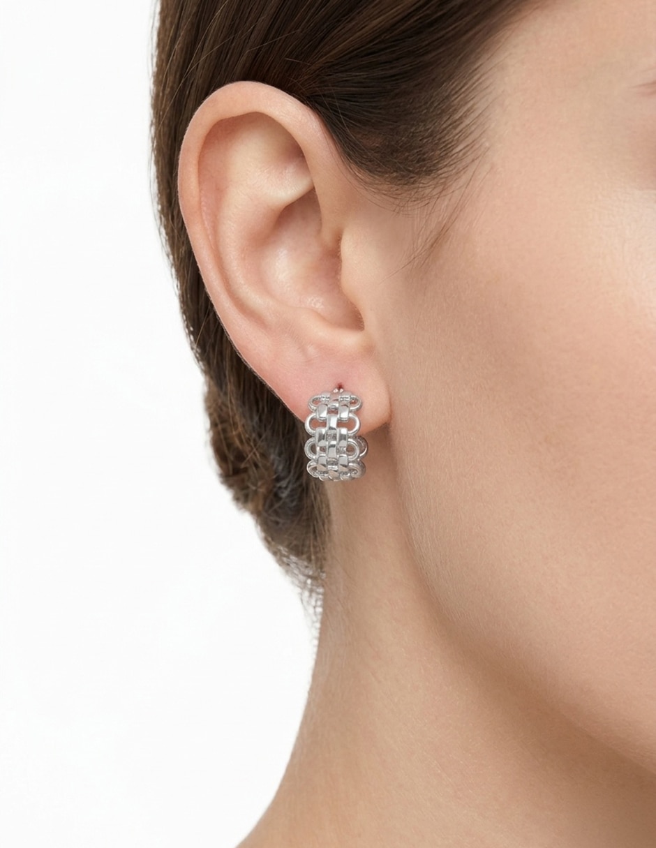 Aretes cortos de Eslabones Beckette con acabado Pulido 3