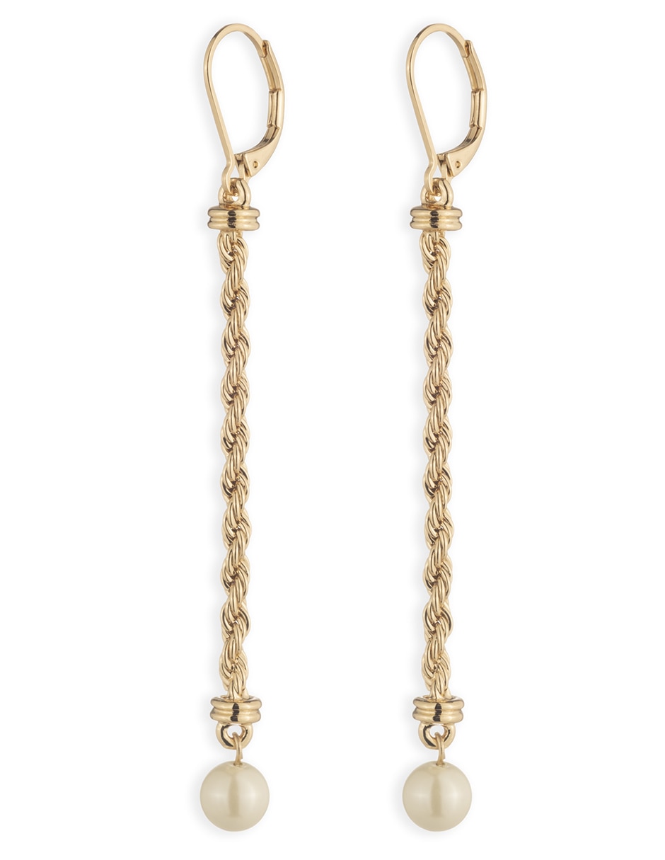 Aretes cortos de entrelazado lindella