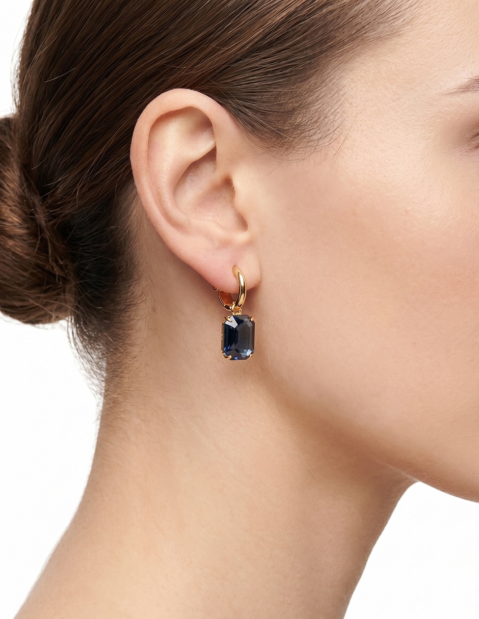 Aretes rectangulares Rosalina con acabado brillante cristal 3