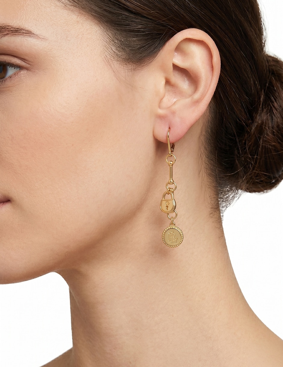 Aretes largos May Port con acabado pulido 3