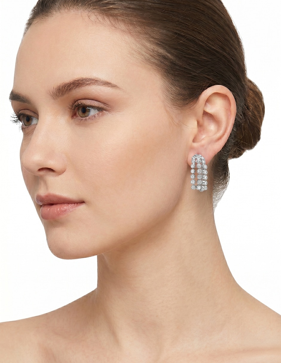 Aretes cortos Draped in diamonds con acabado brillante Cristal 3