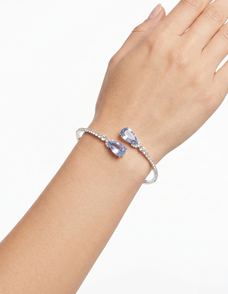 Pulsera Perfectly Pristine con acabado brillante 3