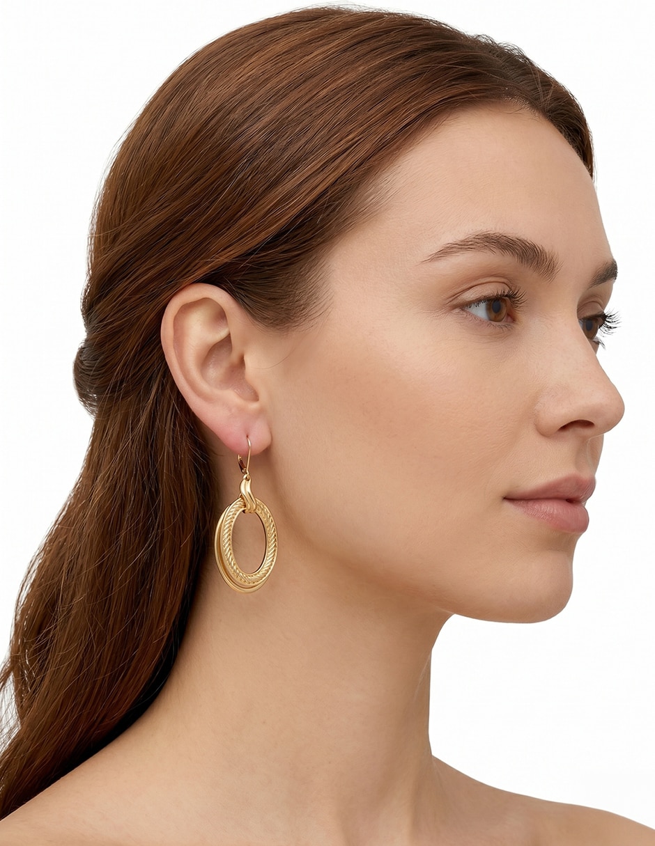 Aretes largos Golden Ropes con acabado pulido 3