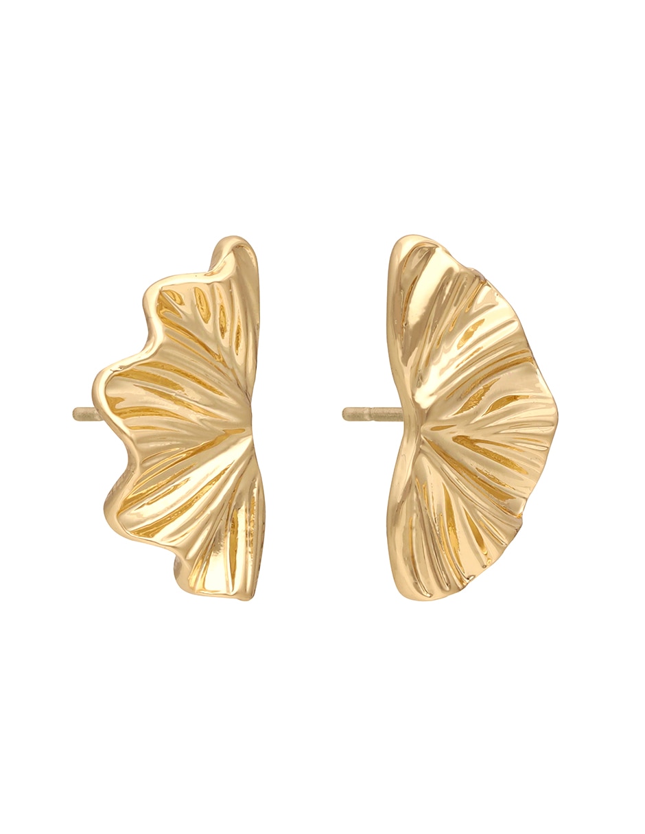 Aretes Gold Petals con acabado pulido 3