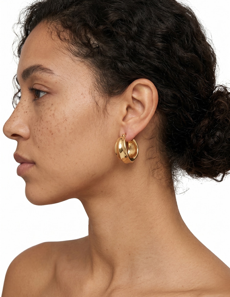 Aretes cortos con acabado pulido 3