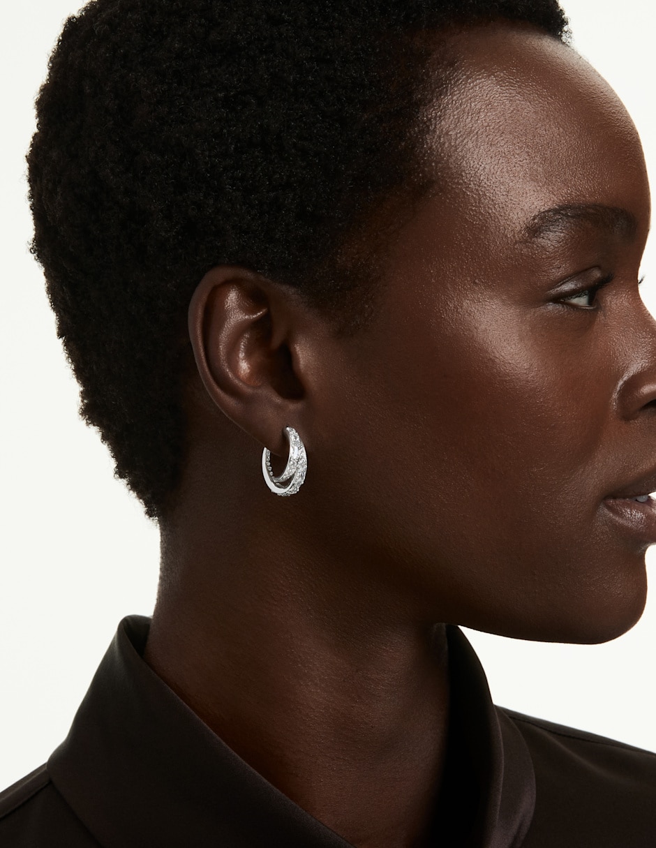 Aretes cortos Vienna con acabado brillante 5