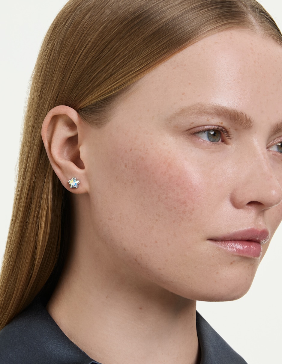 Aretes largos de Estrella Chroma con acabado brillante 5