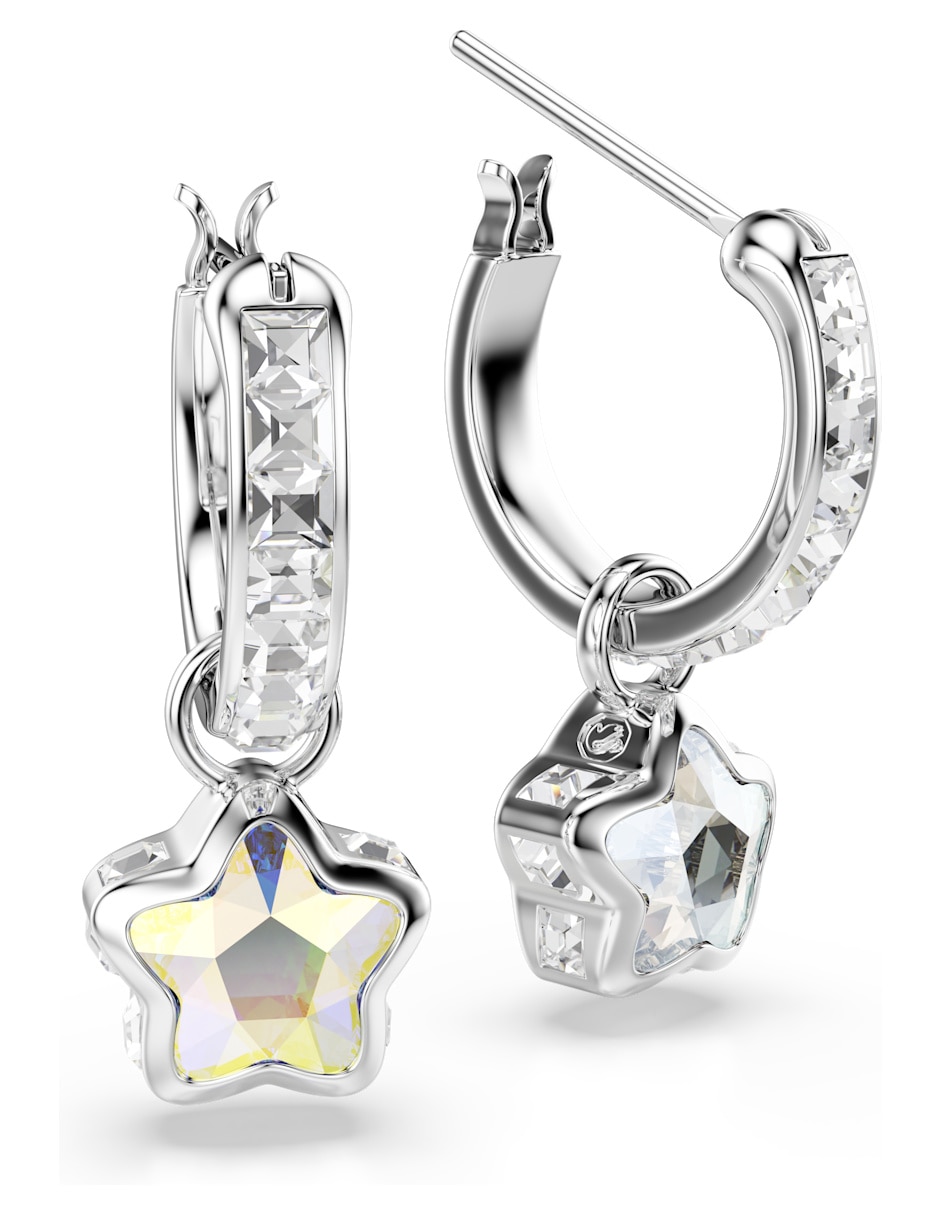 Aretes cortos de Estrella Chroma con acabado brillante