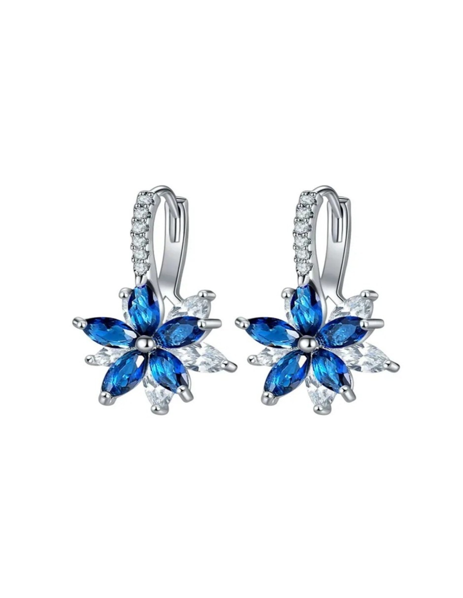 Arracadas de flor Daisy de plata con acabado plateado