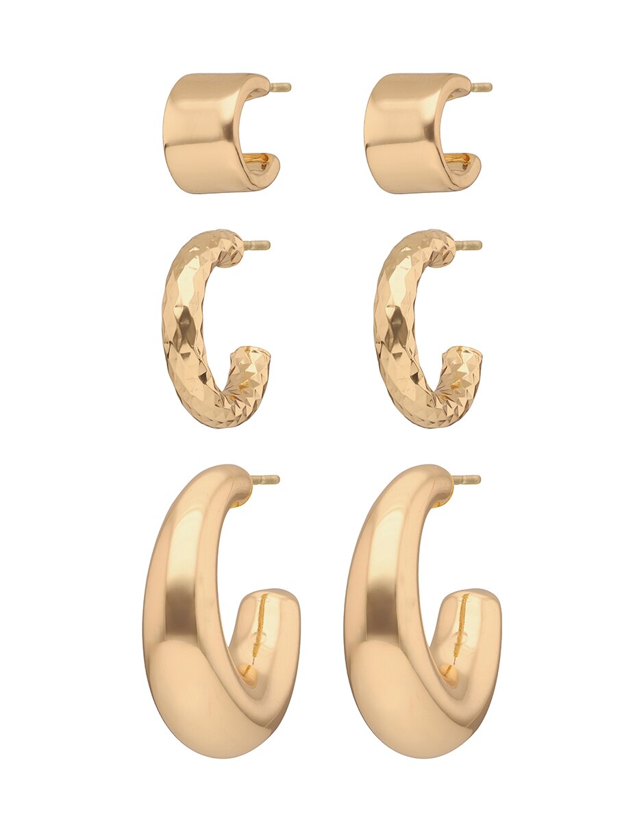 Set de aretes Metal Ears 1 May 26 con acabado pulido 2
