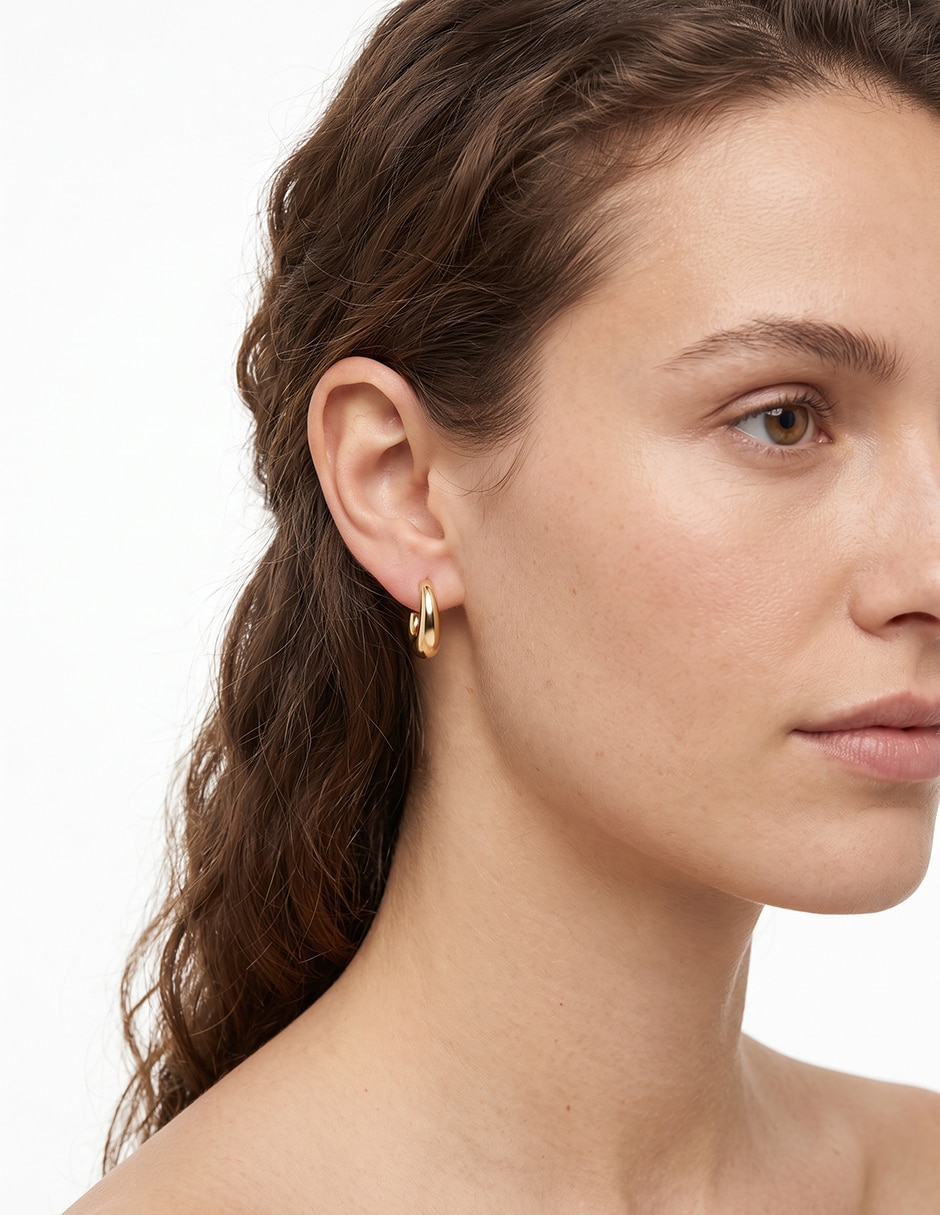 Set de aretes Metal Ears 1 May 26 con acabado pulido 3