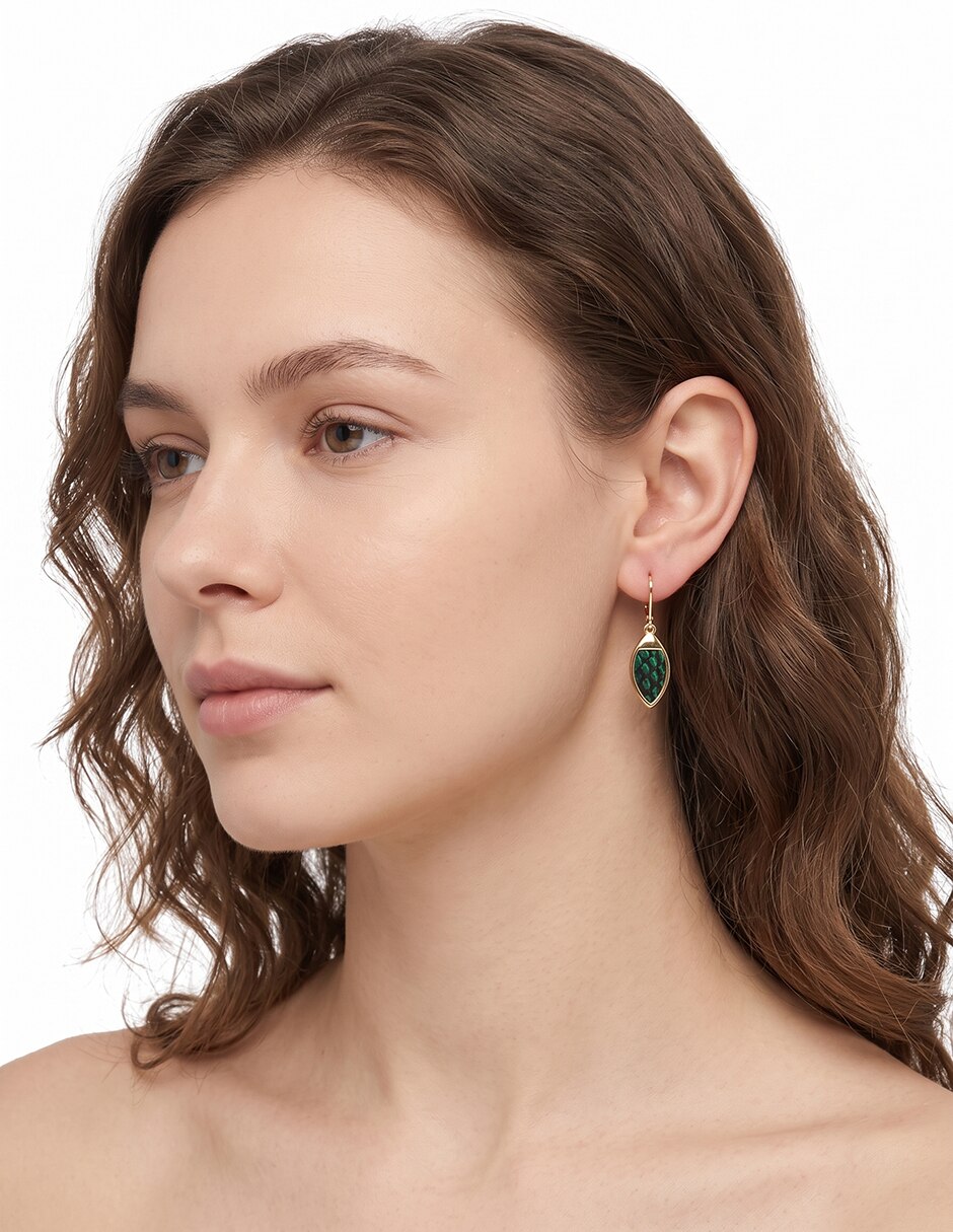 Aretes de gota con acabado brillante 3