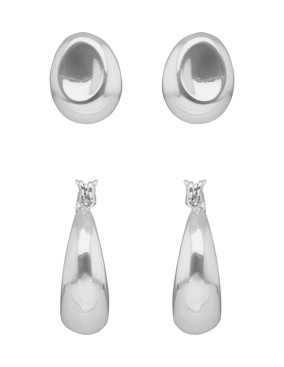Set de aretes Metal Ears 1 May 26 con acabado pulido Set de aretes Metal Ears 1 May 26 con acabado pulido