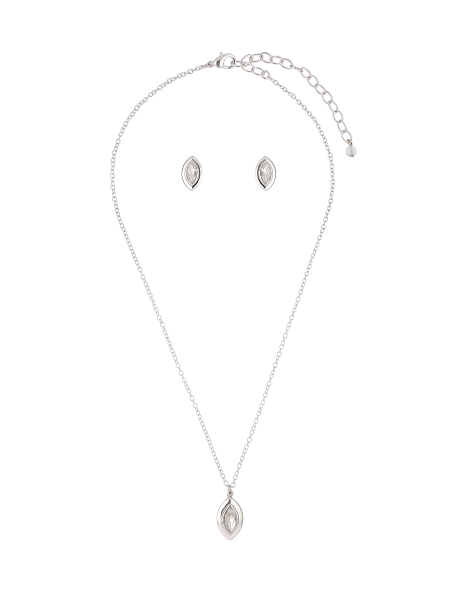 Aretes y collar box Aretes y collar box