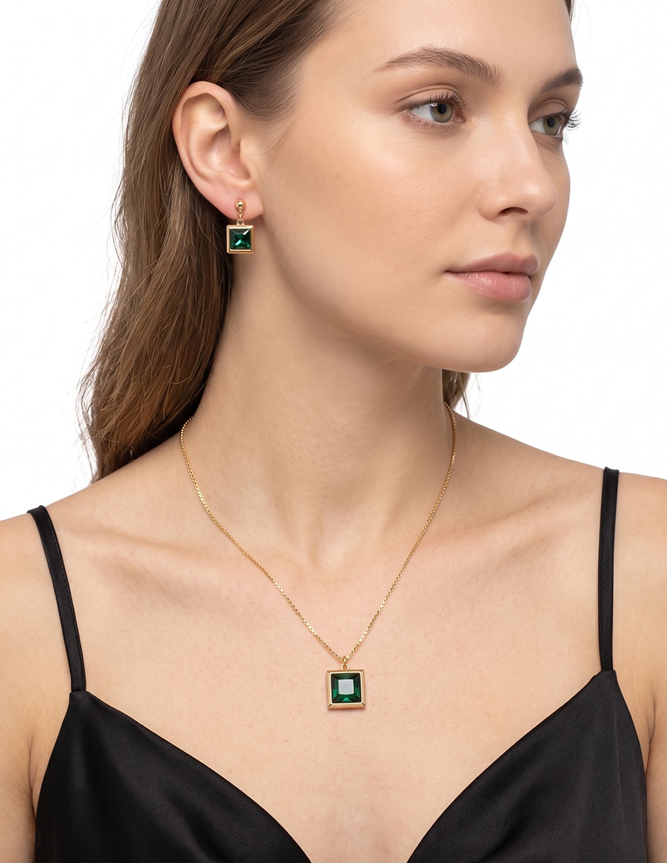 Aretes y collar box 2