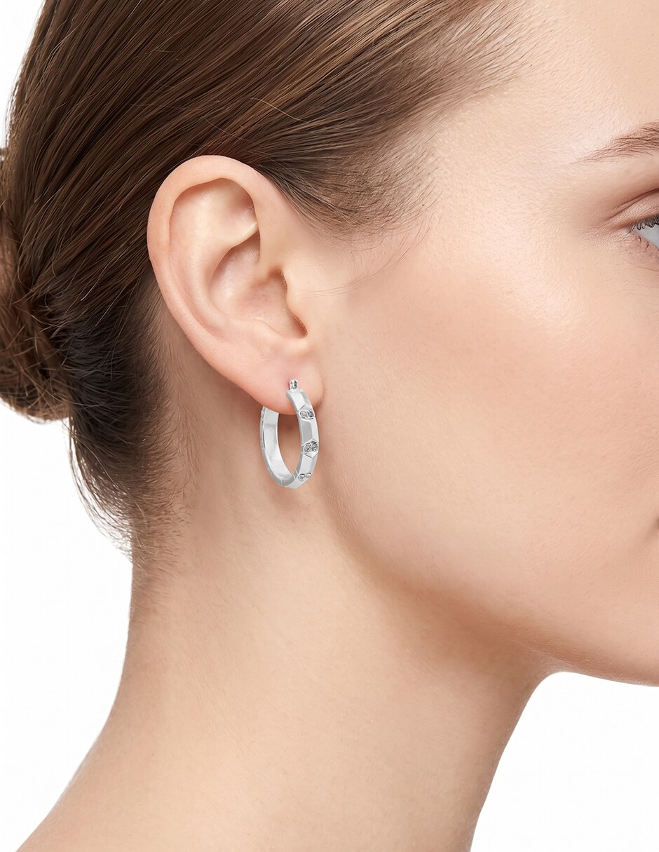Aretes circulares Checkered Crystal con acabado pavé 3