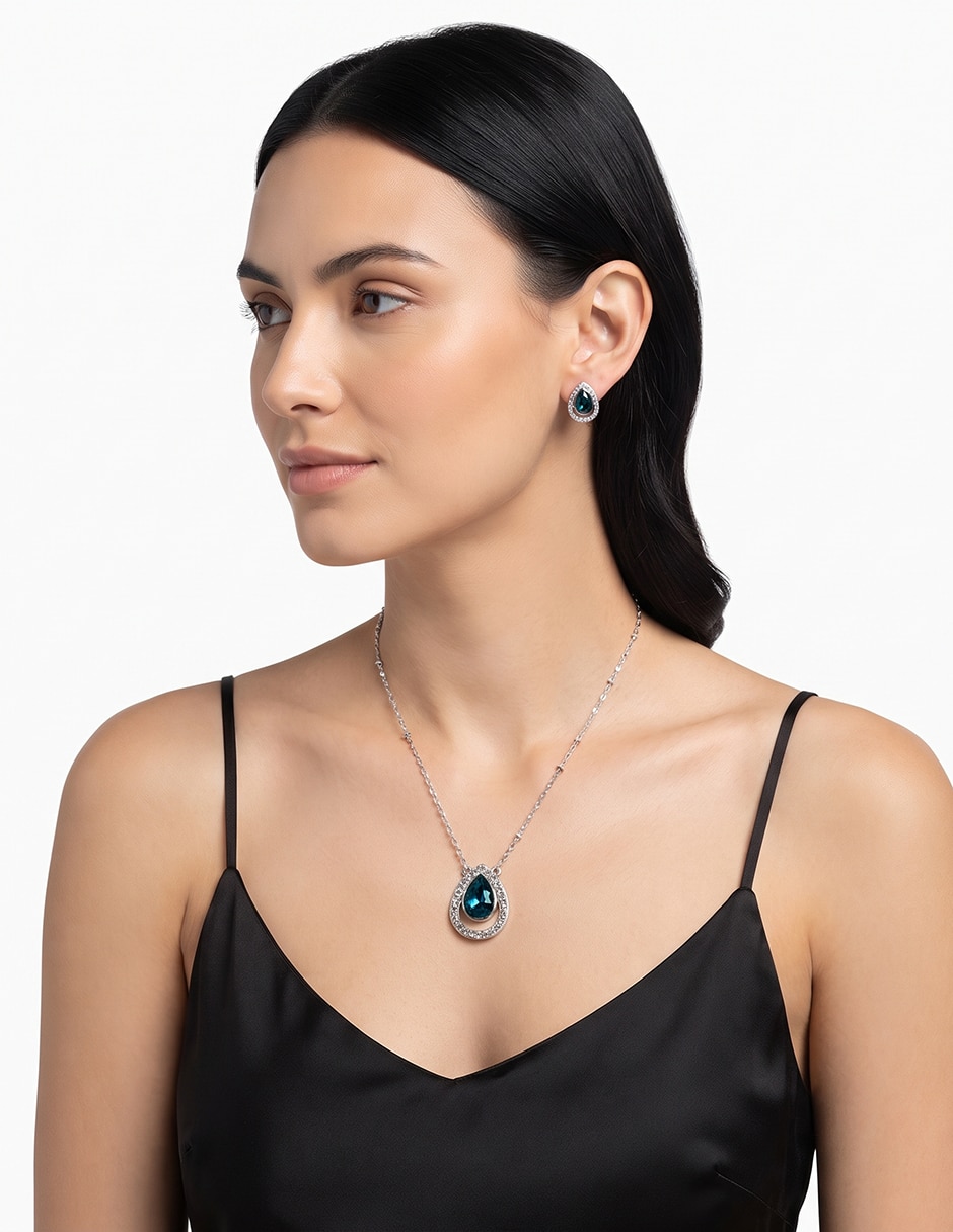 Aretes y collar de aleación de metal 3