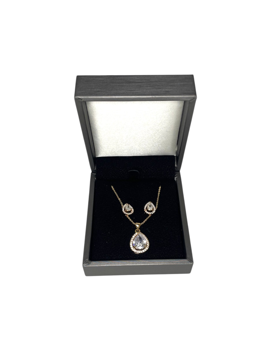 Aretes y collar de acero inoxidable zirconia