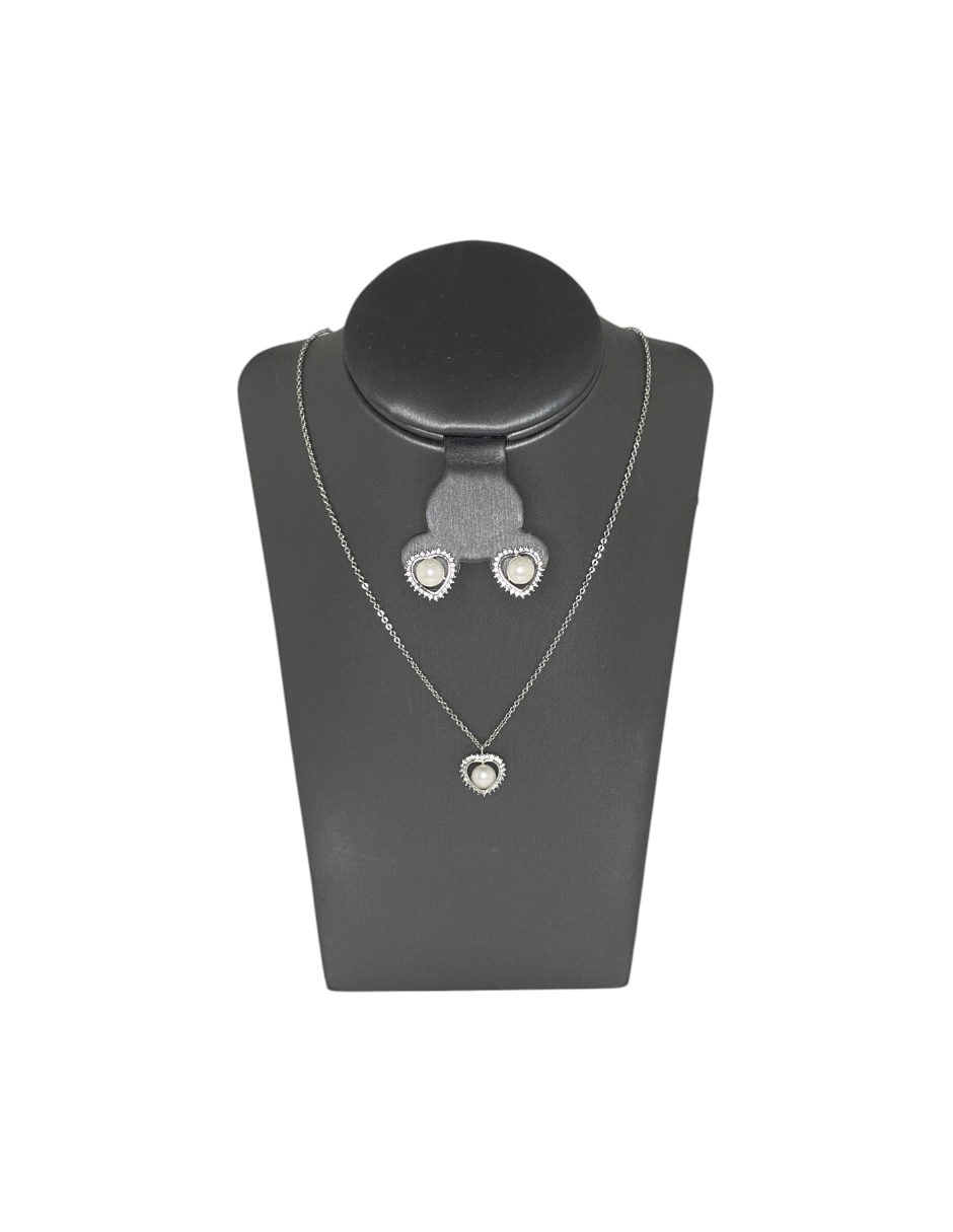 Aretes y collar de acero inoxidable zirconia
