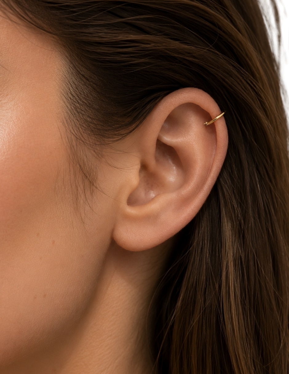 Piercing de círculo de oro 10 K con acabado pulido 3