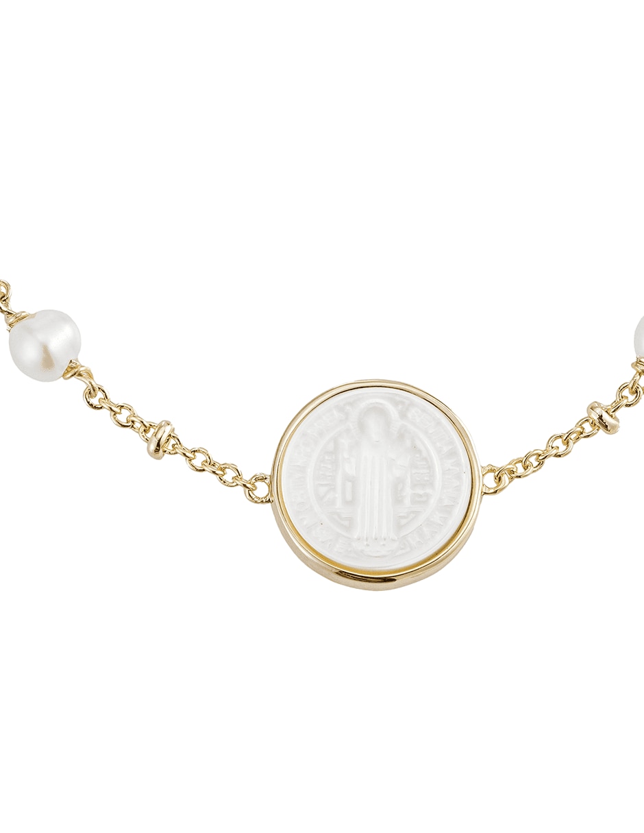 Pulsera con perla acabado baño de oro 14 K 2